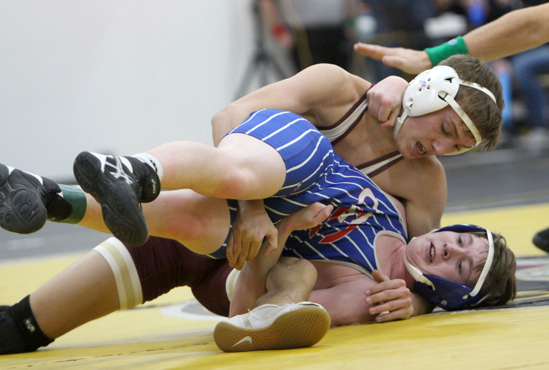 Cadott wrestling invitational 1-8-22